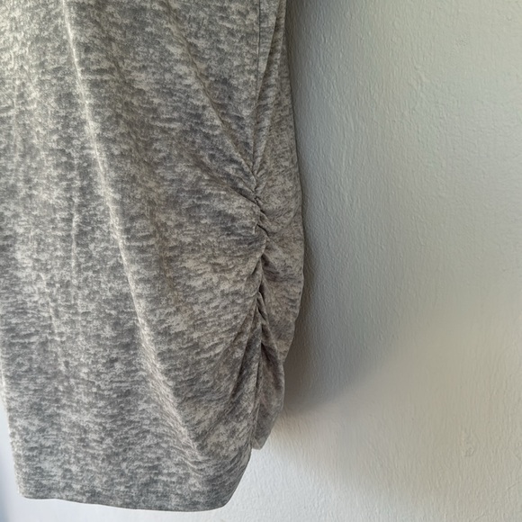 Emma’s Expressions Maternity gray crewneck short sleeve ruched tee medium - Picture 8 of 10